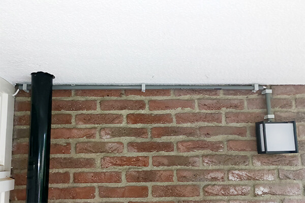 Monteren en aansluiten buitenverlichting